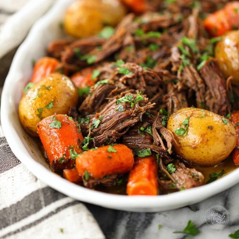 Crockpot Chuck Roast with Vegetables and Homemade Gravy Recipe